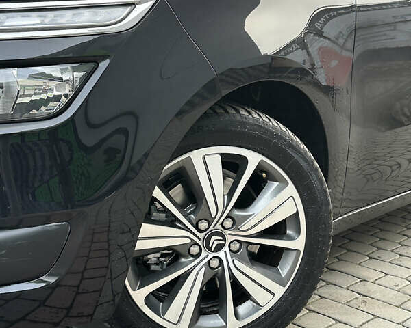 Черный Ситроен Гранд С4 Пикассо, объемом двигателя 2 л и пробегом 235 тыс. км за 12550 $, фото 11 на Automoto.ua