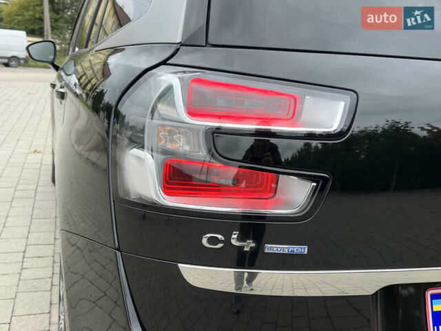 Чорний Сітроен Гранд С4 Пікассо, об'ємом двигуна 2 л та пробігом 173 тис. км за 13300 $, фото 50 на Automoto.ua