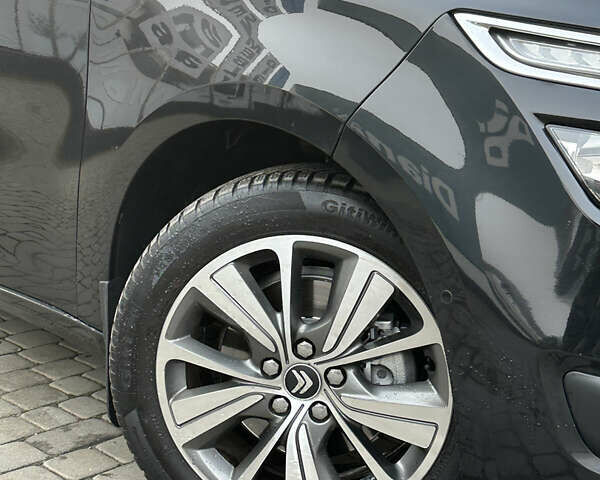 Черный Ситроен Гранд С4 Пикассо, объемом двигателя 2 л и пробегом 235 тыс. км за 12550 $, фото 7 на Automoto.ua