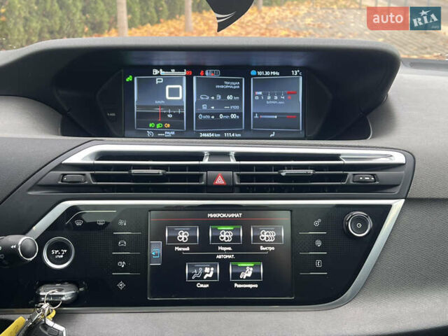 Чорний Сітроен Гранд С4 Пікассо, об'ємом двигуна 2 л та пробігом 240 тис. км за 13600 $, фото 76 на Automoto.ua