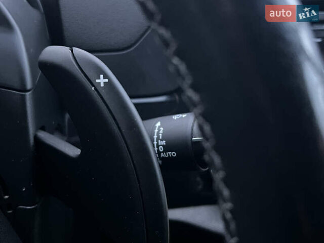 Сітроен Гранд С4 Пікассо 2015 у Львові на Automoto.ua Чорний Сітроен Гранд С4 Пікассо, об'ємом двигуна 1.6 л та пробігом 213 тис. км за 12300 $, фото 95 на Automoto.ua