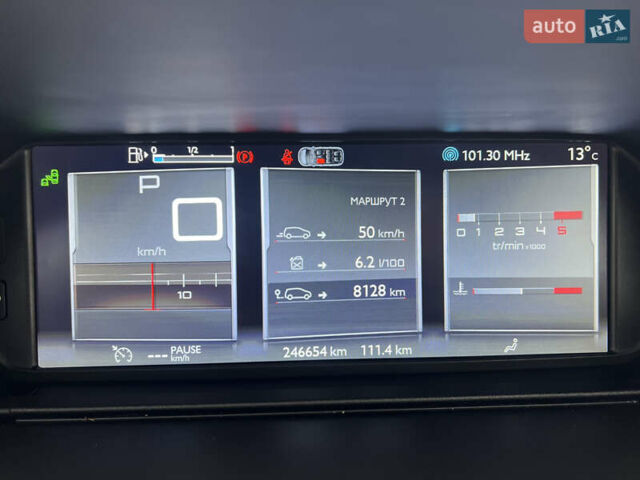Чорний Сітроен Гранд С4 Пікассо, об'ємом двигуна 2 л та пробігом 240 тис. км за 13600 $, фото 88 на Automoto.ua
