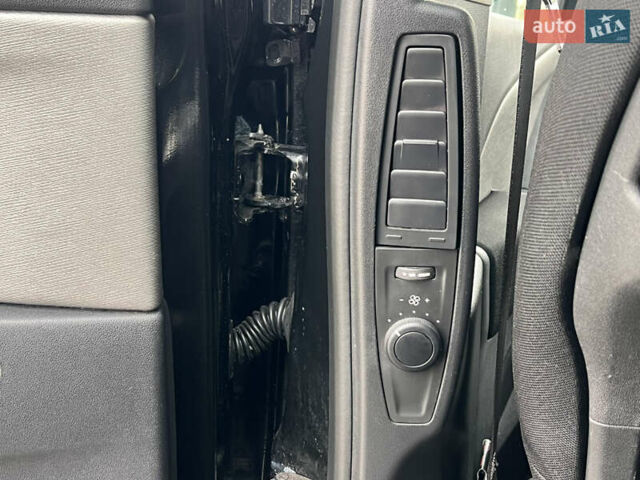 Чорний Сітроен Гранд С4 Пікассо, об'ємом двигуна 2 л та пробігом 240 тис. км за 13600 $, фото 74 на Automoto.ua