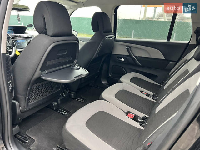 Черный Ситроен Гранд С4 Пикассо, объемом двигателя 1.6 л и пробегом 213 тыс. км за 12100 $, фото 29 на Automoto.ua