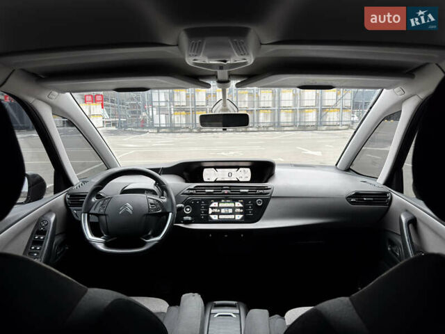Чорний Сітроен Гранд С4 Пікассо, об'ємом двигуна 2 л та пробігом 271 тис. км за 9499 $, фото 6 на Automoto.ua