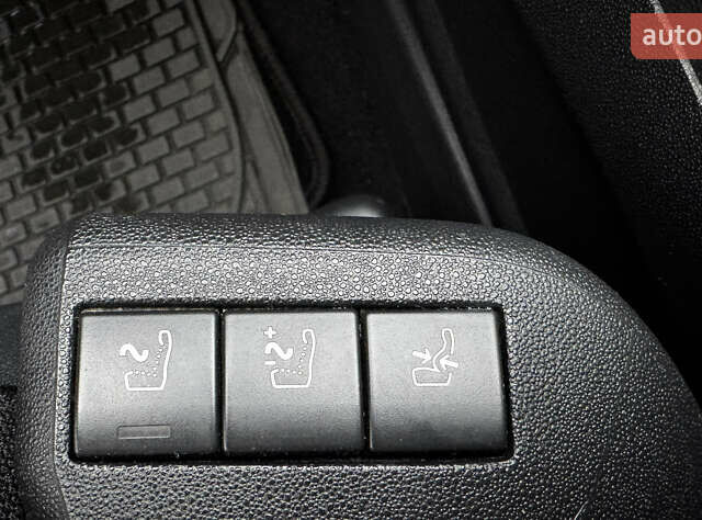 Чорний Сітроен Гранд С4 Пікассо, об'ємом двигуна 2 л та пробігом 271 тис. км за 9499 $, фото 10 на Automoto.ua