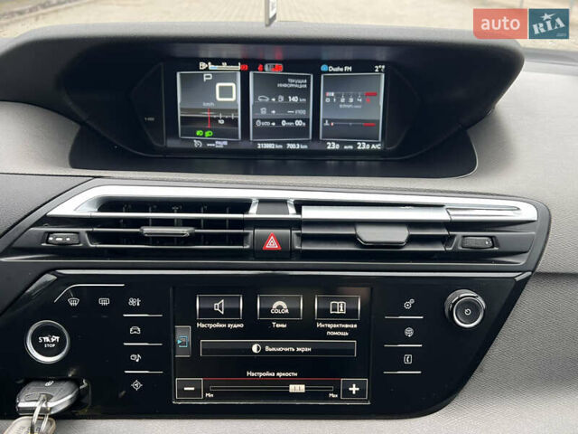Черный Ситроен Гранд С4 Пикассо, объемом двигателя 1.6 л и пробегом 213 тыс. км за 12100 $, фото 53 на Automoto.ua