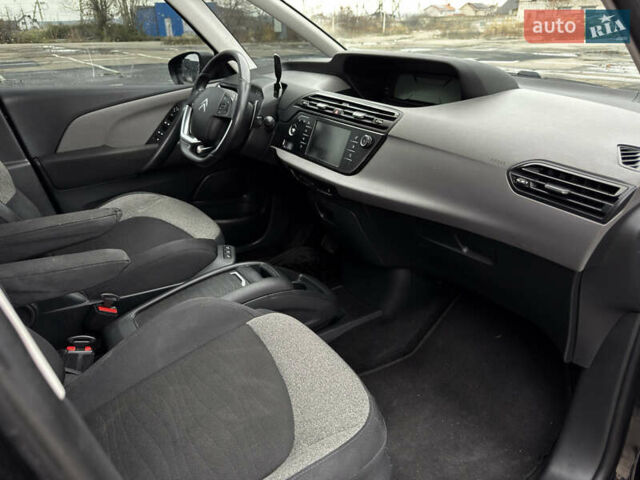 Чорний Сітроен Гранд С4 Пікассо, об'ємом двигуна 2 л та пробігом 271 тис. км за 9499 $, фото 14 на Automoto.ua