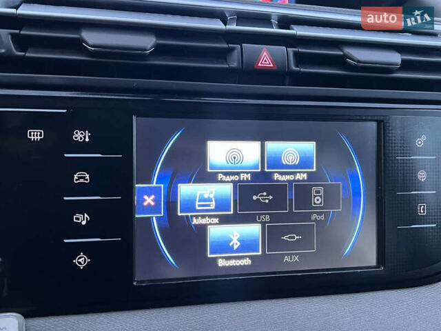 Черный Ситроен Гранд С4 Пикассо, объемом двигателя 1.6 л и пробегом 213 тыс. км за 11950 $, фото 59 на Automoto.ua