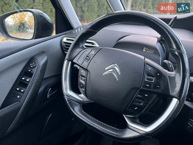 Сітроен Гранд С4 Пікассо 2015 у Львові на Automoto.ua Чорний Сітроен Гранд С4 Пікассо, об'ємом двигуна 1.6 л та пробігом 213 тис. км за 12300 $, фото 70 на Automoto.ua