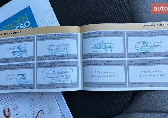 Сітроен Гранд С4 Пікассо 2016 у Борисполе на Automoto.ua Чорний Сітроен Гранд С4 Пікассо, об'ємом двигуна 1.56 л та пробігом 263 тис. км за 12700 $, фото 25 на Automoto.ua