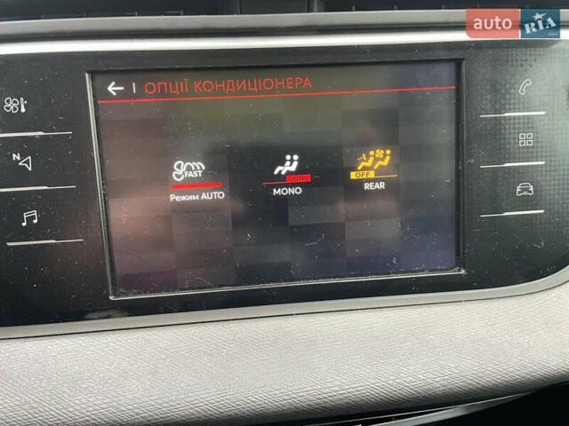 Черный Ситроен Гранд С4 Пикассо, объемом двигателя 2 л и пробегом 221 тыс. км за 15900 $, фото 36 на Automoto.ua