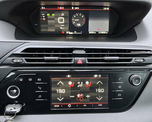 Черный Ситроен Гранд С4 Пикассо, объемом двигателя 1.56 л и пробегом 211 тыс. км за 14300 $, фото 23 на Automoto.ua