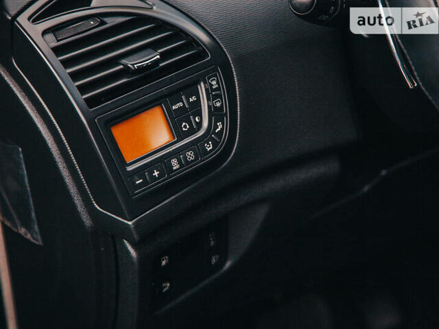 Коричневий Сітроен Гранд С4 Пікассо, об'ємом двигуна 2 л та пробігом 230 тис. км за 7100 $, фото 17 на Automoto.ua