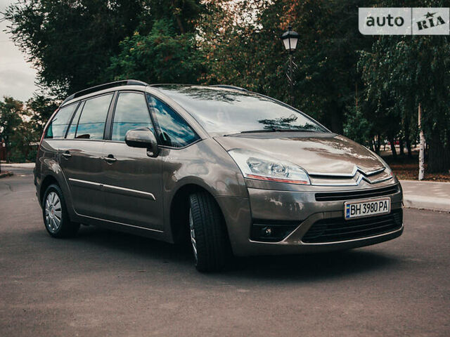 Коричневий Сітроен Гранд С4 Пікассо, об'ємом двигуна 2 л та пробігом 230 тис. км за 7100 $, фото 1 на Automoto.ua