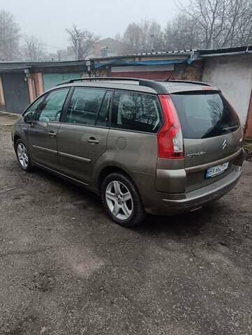 Коричневый Ситроен Гранд С4 Пикассо, объемом двигателя 1.6 л и пробегом 186 тыс. км за 4600 $, фото 2 на Automoto.ua