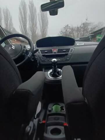 Коричневый Ситроен Гранд С4 Пикассо, объемом двигателя 1.6 л и пробегом 186 тыс. км за 4600 $, фото 22 на Automoto.ua