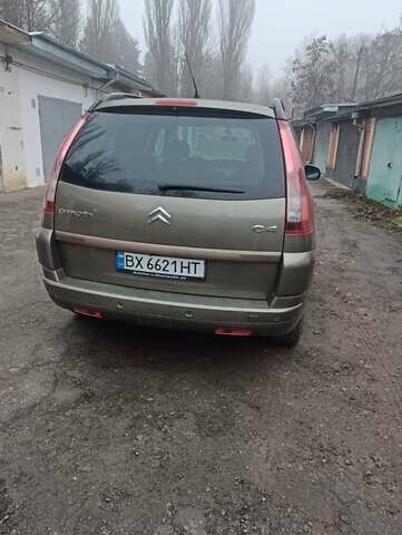 Коричневый Ситроен Гранд С4 Пикассо, объемом двигателя 1.6 л и пробегом 186 тыс. км за 4600 $, фото 3 на Automoto.ua