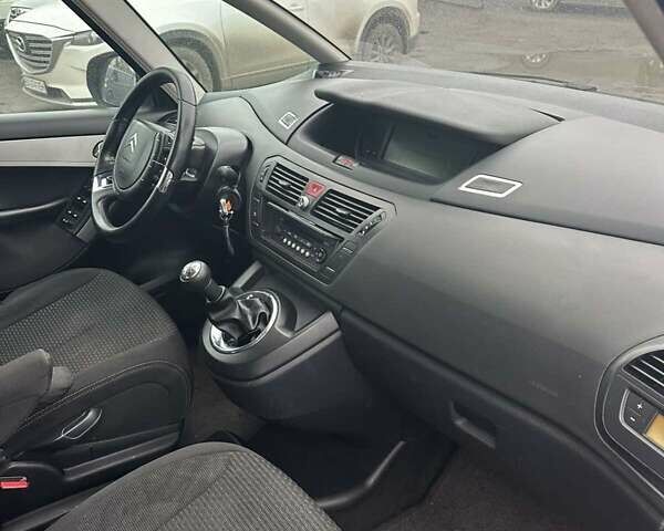 Коричневый Ситроен Гранд С4 Пикассо, объемом двигателя 1.6 л и пробегом 186 тыс. км за 4600 $, фото 34 на Automoto.ua