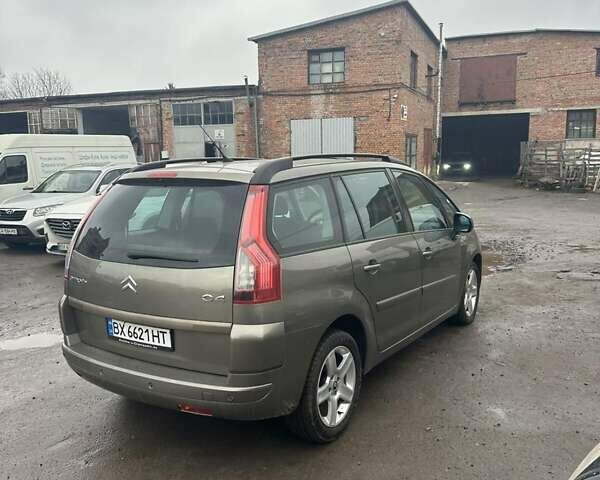 Коричневый Ситроен Гранд С4 Пикассо, объемом двигателя 1.6 л и пробегом 186 тыс. км за 4600 $, фото 25 на Automoto.ua