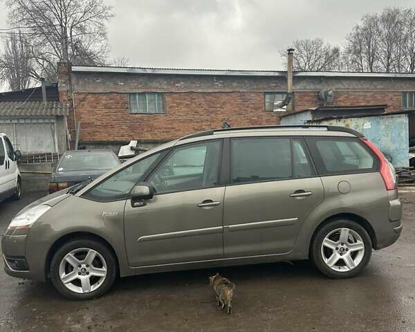 Коричневый Ситроен Гранд С4 Пикассо, объемом двигателя 1.6 л и пробегом 186 тыс. км за 4600 $, фото 28 на Automoto.ua