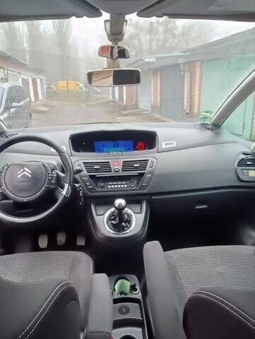 Коричневый Ситроен Гранд С4 Пикассо, объемом двигателя 1.6 л и пробегом 186 тыс. км за 4600 $, фото 20 на Automoto.ua