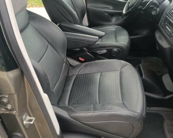 Коричневий Сітроен Гранд С4 Пікассо, об'ємом двигуна 1.6 л та пробігом 216 тис. км за 7500 $, фото 23 на Automoto.ua