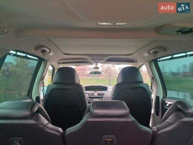 Коричневий Сітроен Гранд С4 Пікассо, об'ємом двигуна 1.6 л та пробігом 216 тис. км за 7500 $, фото 37 на Automoto.ua