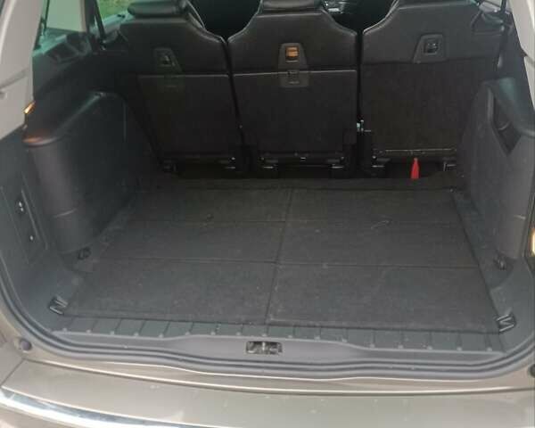 Коричневий Сітроен Гранд С4 Пікассо, об'ємом двигуна 1.6 л та пробігом 216 тис. км за 7500 $, фото 1 на Automoto.ua