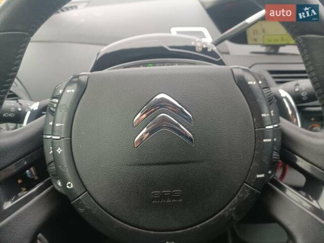 Коричневий Сітроен Гранд С4 Пікассо, об'ємом двигуна 1.6 л та пробігом 216 тис. км за 7500 $, фото 18 на Automoto.ua