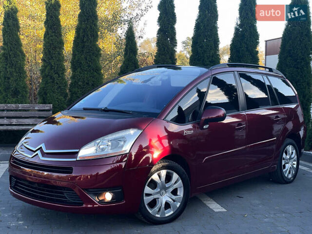 Красный Ситроен Гранд С4 Пикассо, объемом двигателя 1.56 л и пробегом 217 тыс. км за 5999 $, фото 1 на Automoto.ua