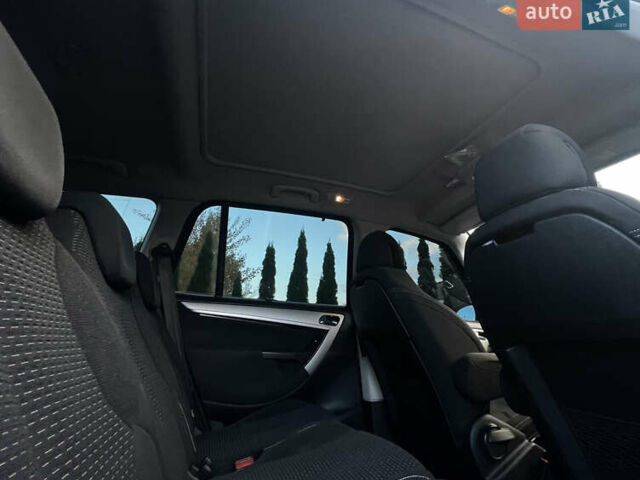 Красный Ситроен Гранд С4 Пикассо, объемом двигателя 1.56 л и пробегом 215 тыс. км за 5999 $, фото 28 на Automoto.ua