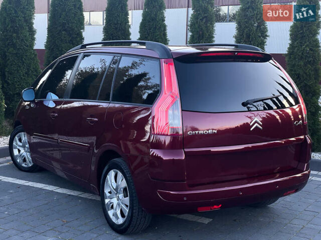 Красный Ситроен Гранд С4 Пикассо, объемом двигателя 1.56 л и пробегом 217 тыс. км за 5999 $, фото 4 на Automoto.ua