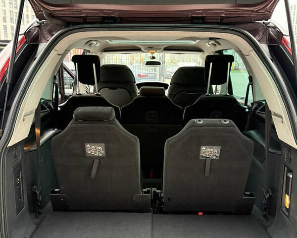 Красный Ситроен Гранд С4 Пикассо, объемом двигателя 1.56 л и пробегом 299 тыс. км за 6200 $, фото 13 на Automoto.ua