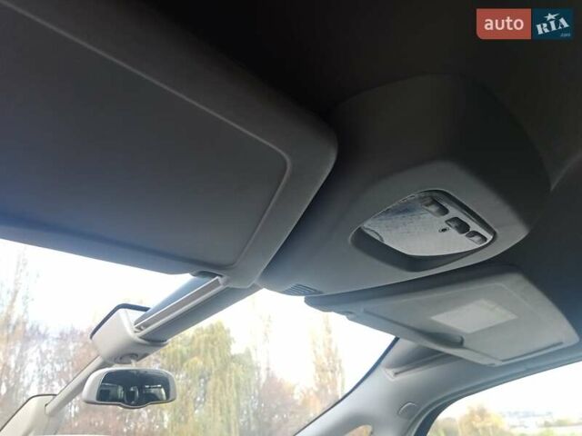 Червоний Сітроен Гранд С4 Пікассо, об'ємом двигуна 2 л та пробігом 300 тис. км за 7997 $, фото 97 на Automoto.ua