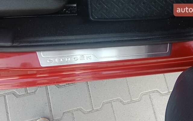 Ситроен Гранд С4 Пикассо 2012 в Черткове на Automoto.ua Красный Ситроен Гранд С4 Пикассо, объемом двигателя 2 л и пробегом 300 тыс. км за 7997 $, фото 72 на Automoto.ua