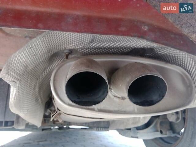 Ситроен Гранд С4 Пикассо 2012 в Черткове на Automoto.ua Красный Ситроен Гранд С4 Пикассо, объемом двигателя 2 л и пробегом 300 тыс. км за 7997 $, фото 42 на Automoto.ua