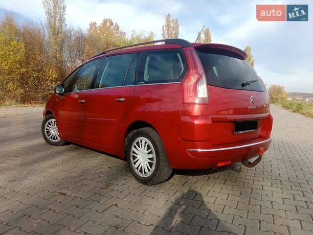 Ситроен Гранд С4 Пикассо 2012 в Черткове на Automoto.ua Красный Ситроен Гранд С4 Пикассо, объемом двигателя 2 л и пробегом 300 тыс. км за 7997 $, фото 6 на Automoto.ua