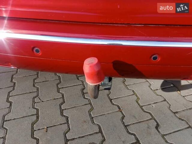 Ситроен Гранд С4 Пикассо 2012 в Черткове на Automoto.ua Красный Ситроен Гранд С4 Пикассо, объемом двигателя 2 л и пробегом 300 тыс. км за 7997 $, фото 44 на Automoto.ua