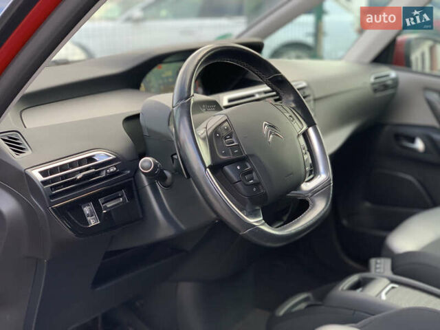 Червоний Сітроен Гранд С4 Пікассо, об'ємом двигуна 1.6 л та пробігом 91 тис. км за 12899 $, фото 23 на Automoto.ua