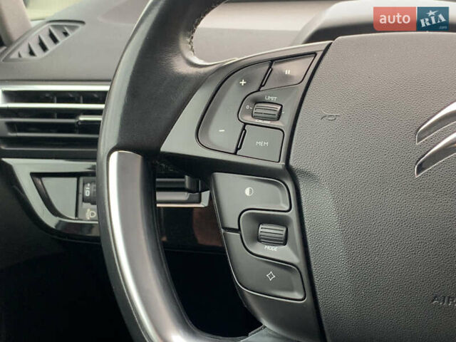 Червоний Сітроен Гранд С4 Пікассо, об'ємом двигуна 1.6 л та пробігом 91 тис. км за 12899 $, фото 46 на Automoto.ua