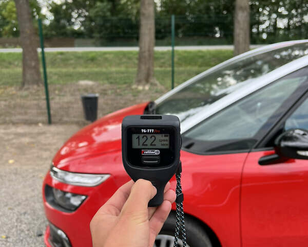 Красный Ситроен Гранд С4 Пикассо, объемом двигателя 1.5 л и пробегом 175 тыс. км за 16500 $, фото 31 на Automoto.ua