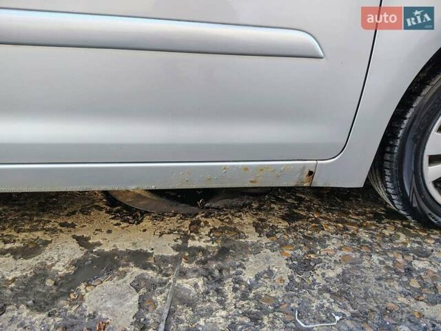 Ситроен Гранд С4 Пикассо, объемом двигателя 2 л и пробегом 250 тыс. км за 4500 $, фото 2 на Automoto.ua