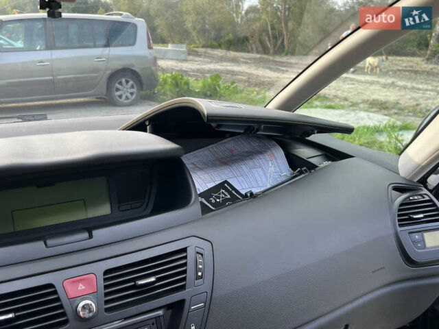 Ситроен Гранд С4 Пикассо, объемом двигателя 1.6 л и пробегом 199 тыс. км за 6200 $, фото 38 на Automoto.ua