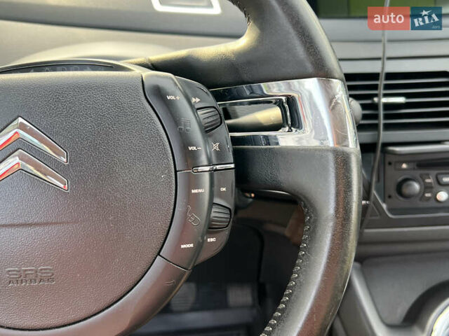Ситроен Гранд С4 Пикассо, объемом двигателя 1.6 л и пробегом 199 тыс. км за 6200 $, фото 35 на Automoto.ua