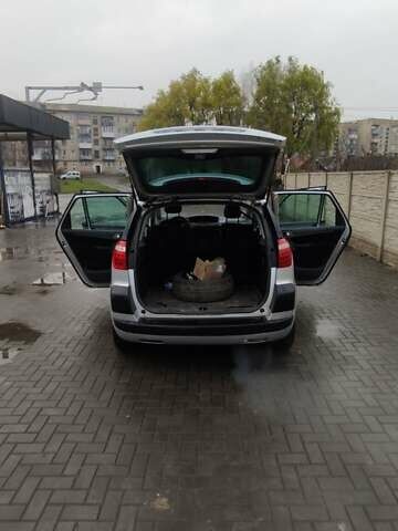 Сірий Сітроен Гранд С4 Пікассо, об'ємом двигуна 1.56 л та пробігом 302 тис. км за 4800 $, фото 10 на Automoto.ua