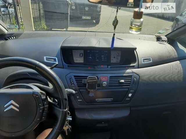 Сірий Сітроен Гранд С4 Пікассо, об'ємом двигуна 1.6 л та пробігом 210 тис. км за 4100 $, фото 26 на Automoto.ua