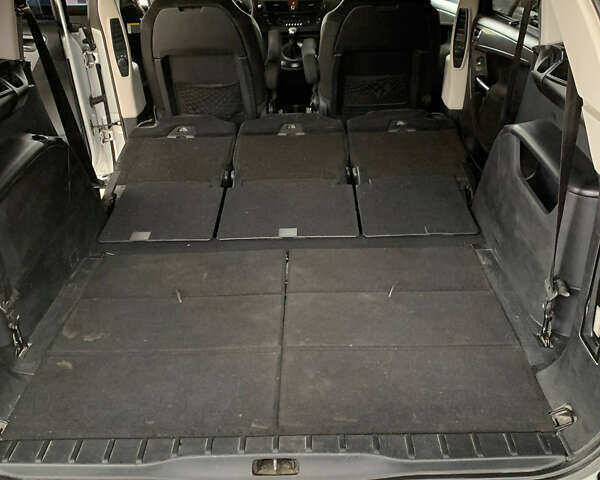 Серый Ситроен Гранд С4 Пикассо, объемом двигателя 1.6 л и пробегом 317 тыс. км за 5700 $, фото 20 на Automoto.ua