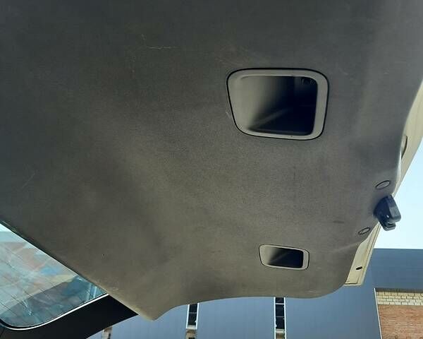 Сірий Сітроен Гранд С4 Пікассо, об'ємом двигуна 1.6 л та пробігом 210 тис. км за 4100 $, фото 16 на Automoto.ua