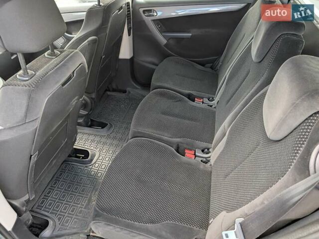 Ситроен Гранд С4 Пикассо 2008 в Ровно на Automoto.ua Серый Ситроен Гранд С4 Пикассо, объемом двигателя 1.6 л и пробегом 269 тыс. км за 4995 $, фото 27 на Automoto.ua